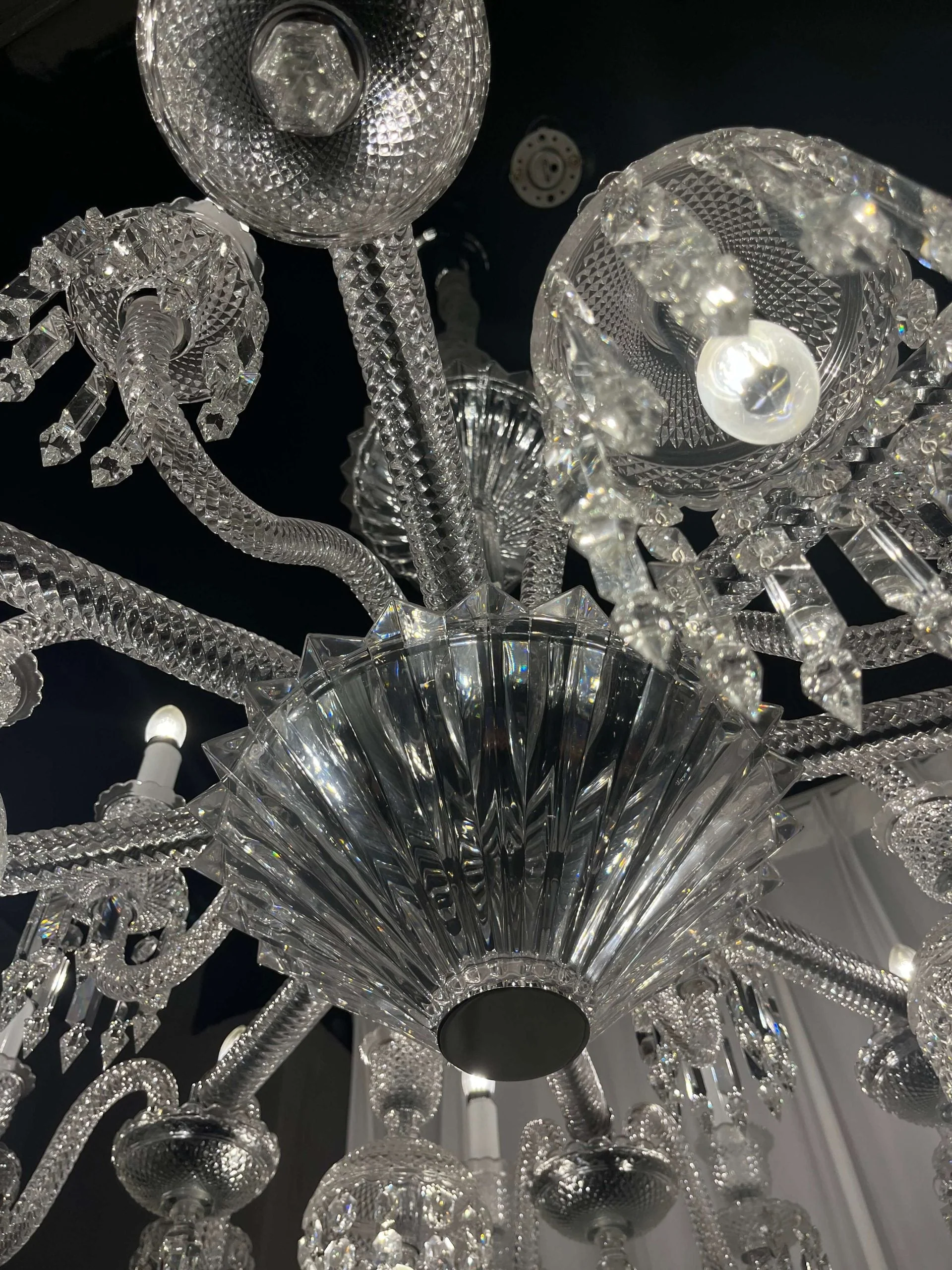 24 Lights Baccarat Paris Chandelier - Image 8