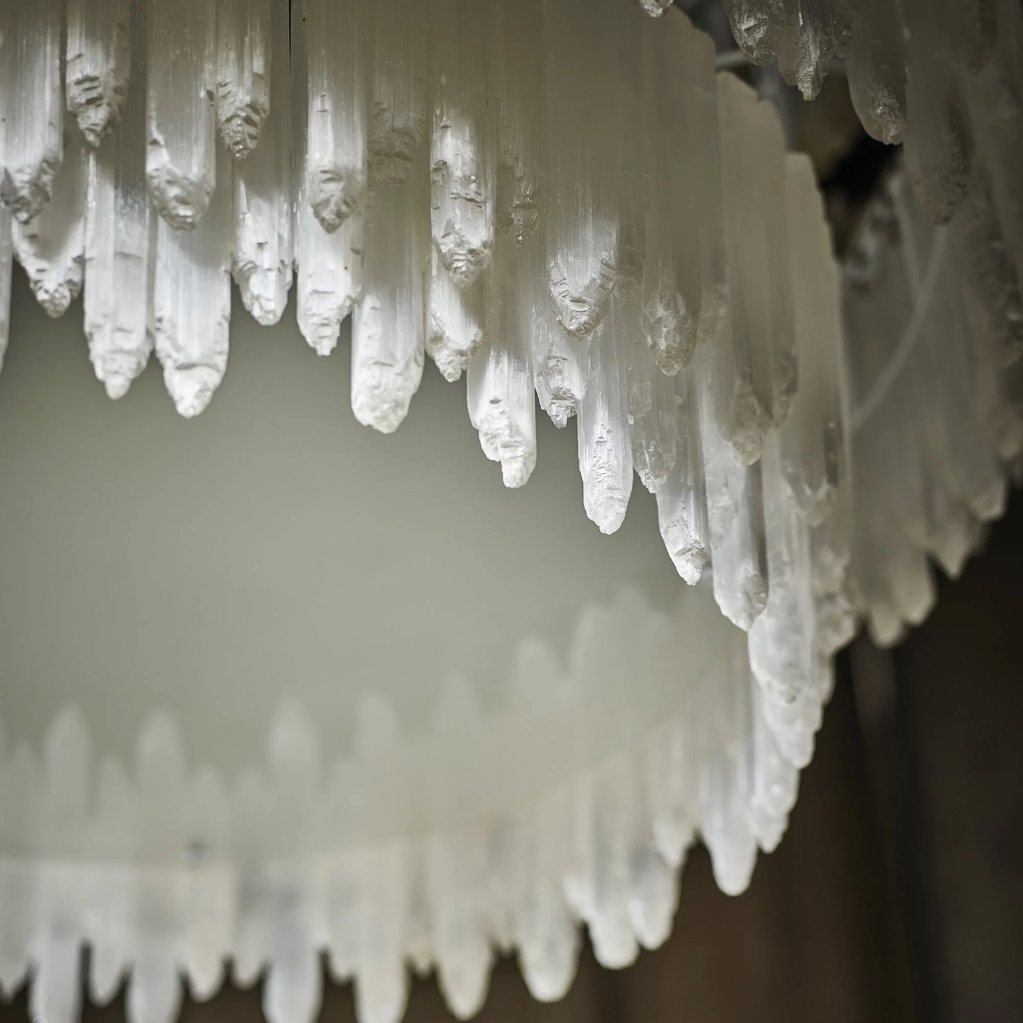 Art Selenite Layer Round Chandelier - Image 10
