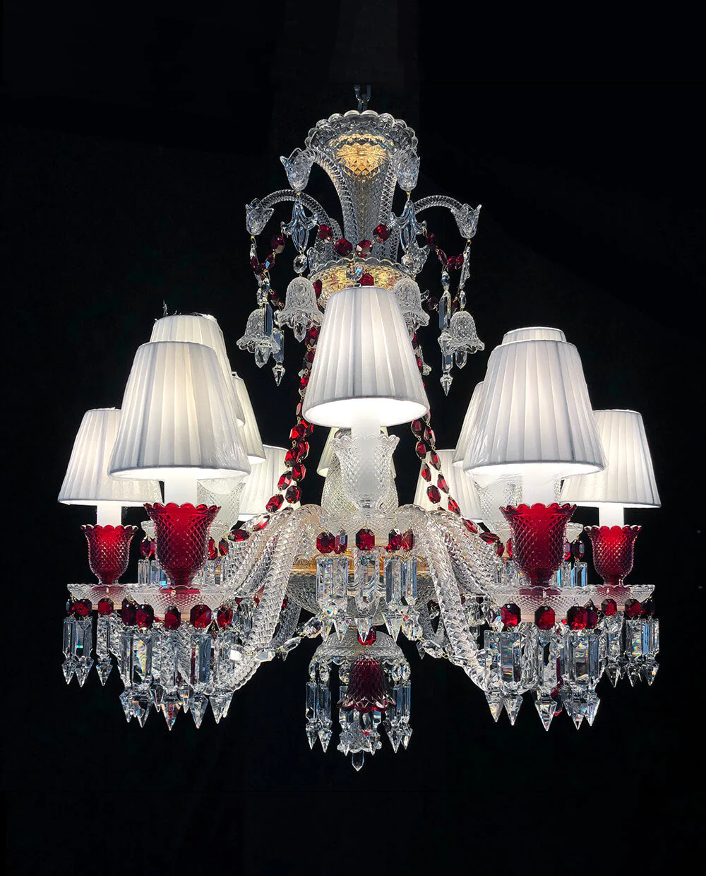 Custom Made Lustre Bacara 12 Lights Clear & Red Baccarat Crystal Chandelier in Gold - Image 2