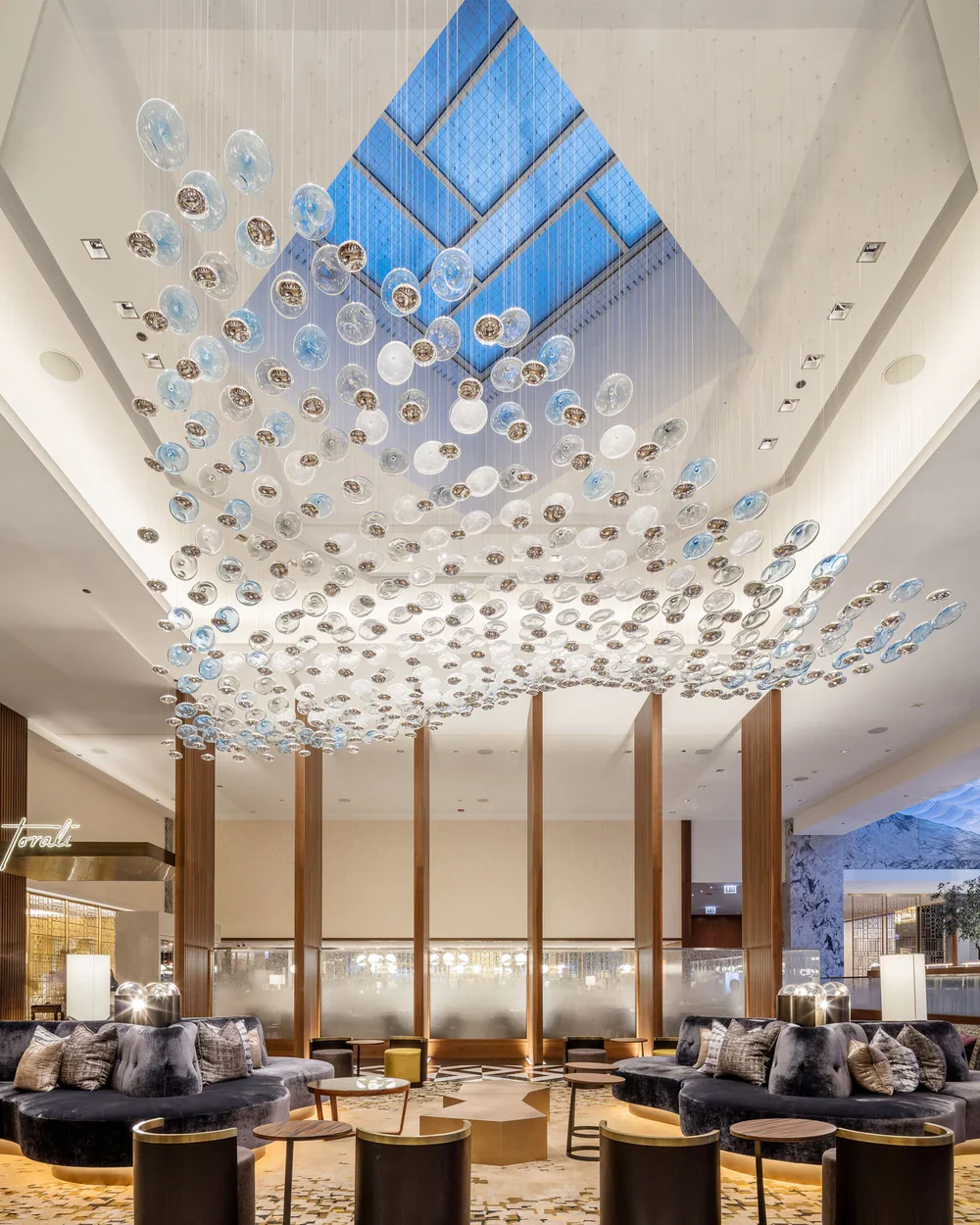 Calliope Flying Surge Chandelier - Image 8