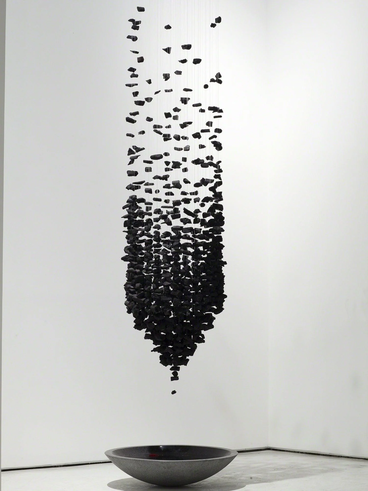 Black Stones Chandeliers - Image 45