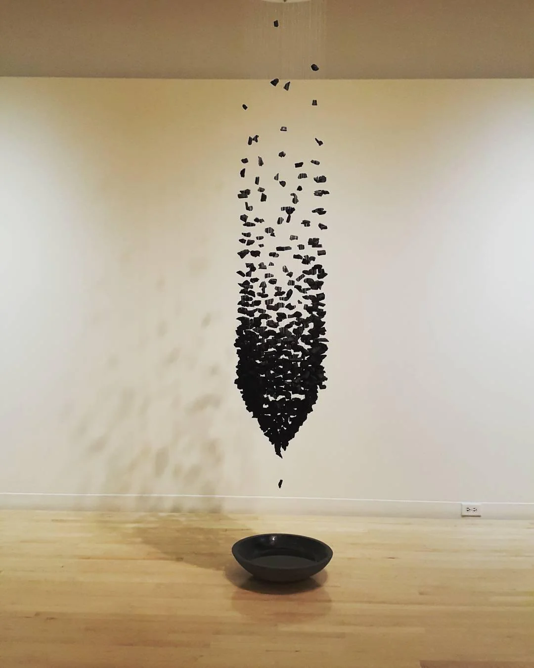 Black Stones Chandeliers - Image 48