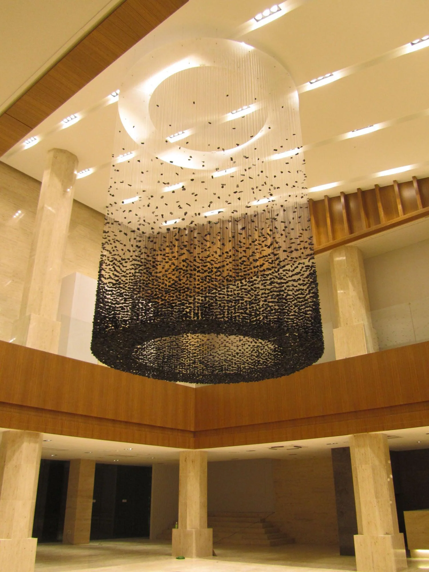 Black Stones Chandeliers - Image 57
