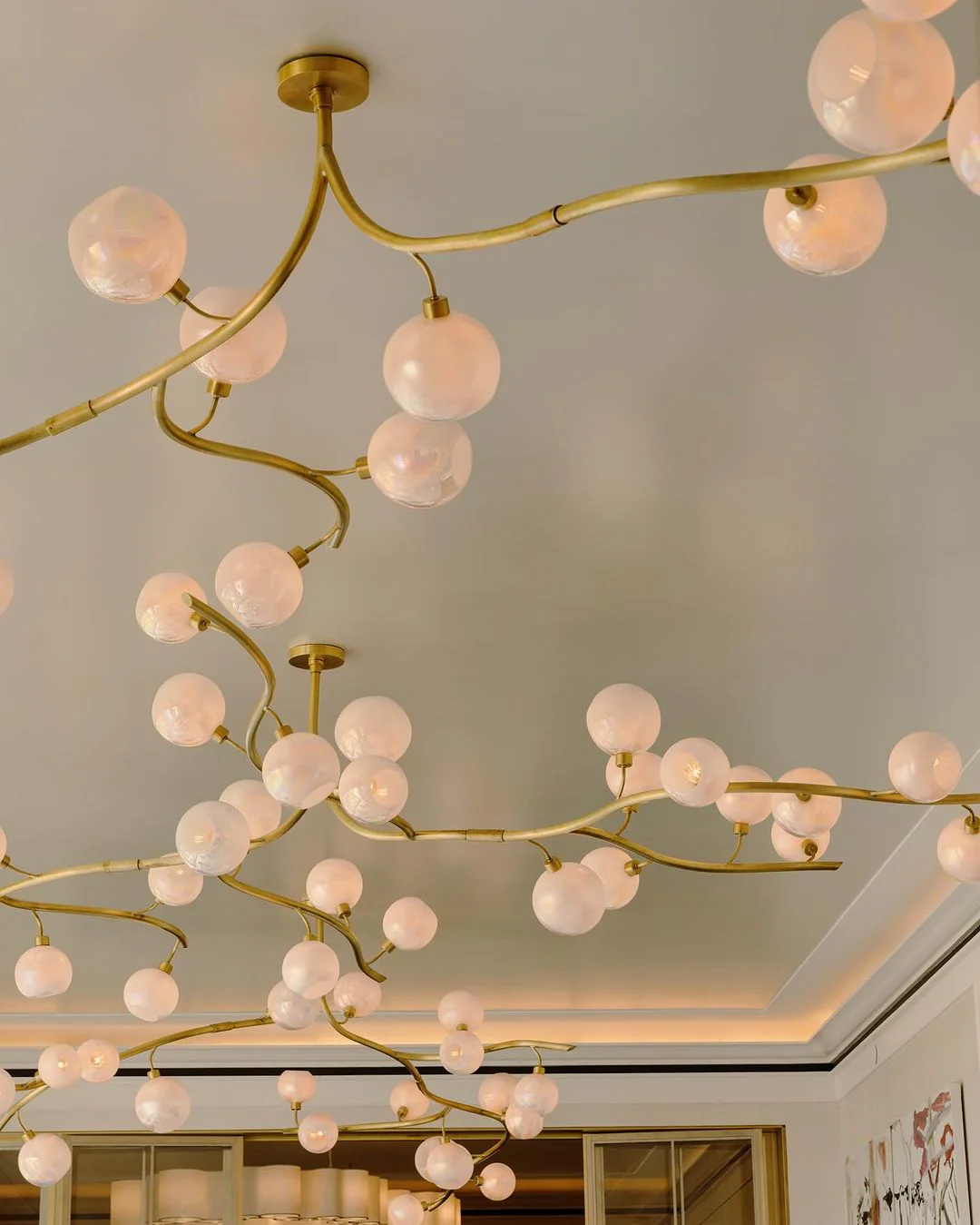Contemporary Hand-blown Glass Globes Branch Chandelier for Dining Room Living Room and Kitchen Island - Image 3