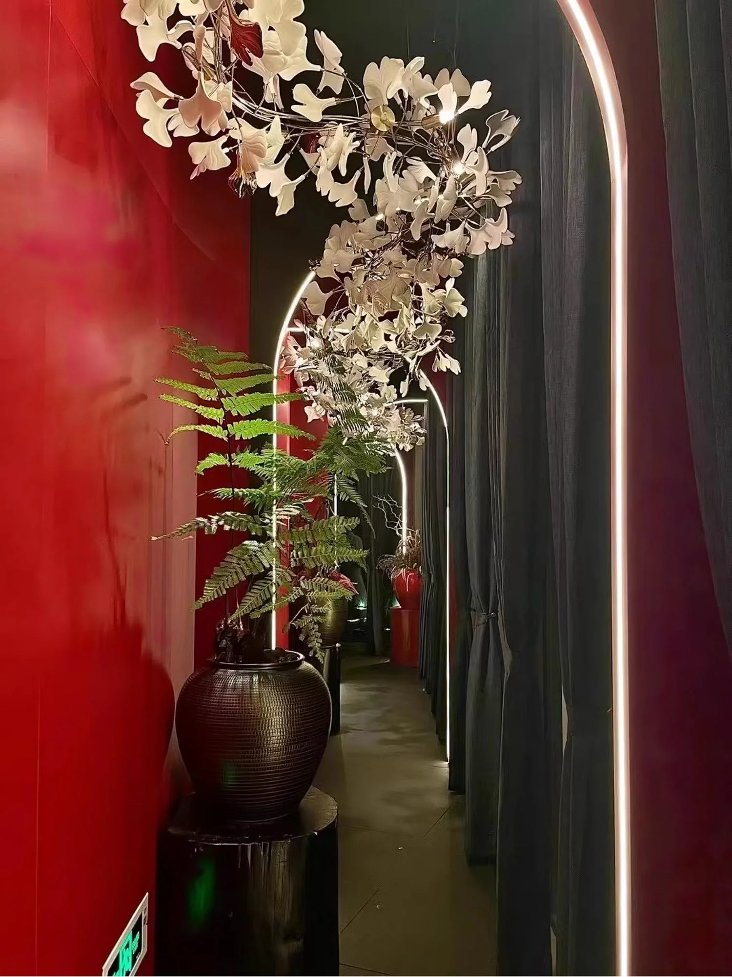 Gingko Leaves Ceramics Spiral Branch Chandelier - Image 14