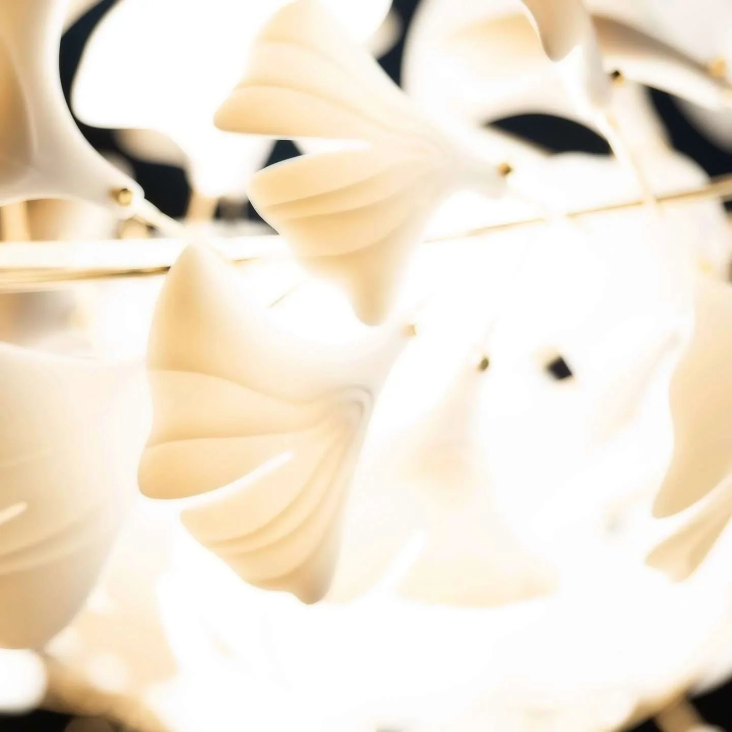 Gingko Leaves Ceramics Spiral Branch Chandelier - Image 46