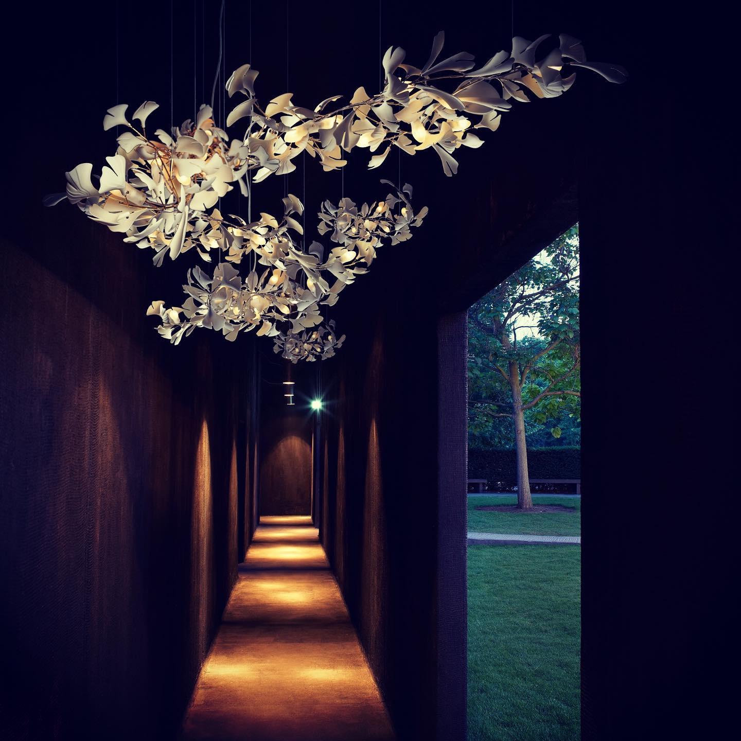 Gingko Leaves Ceramics Spiral Branch Chandelier - Image 50