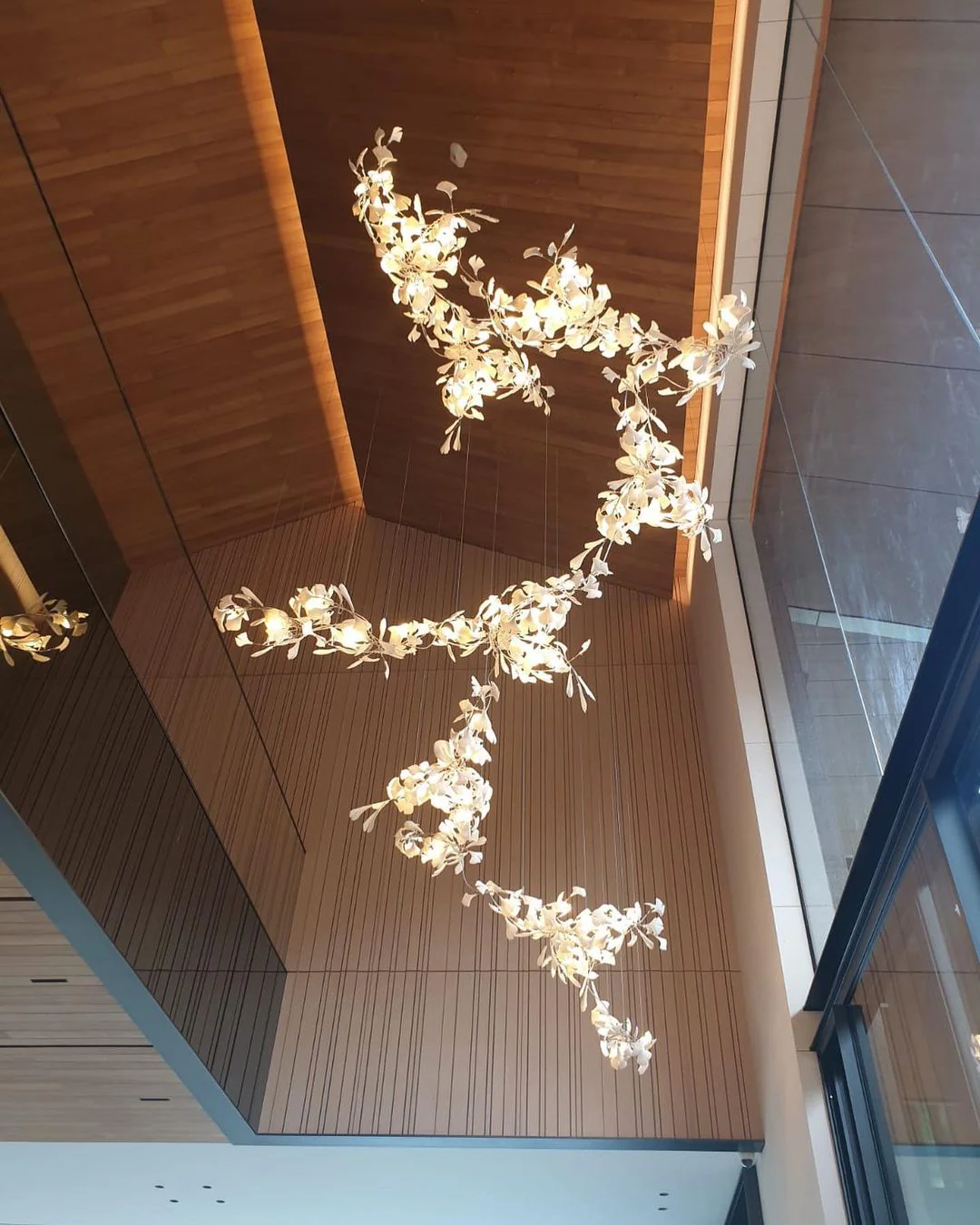 Gingko Leaves Ceramics Spiral Branch Chandelier - Image 91