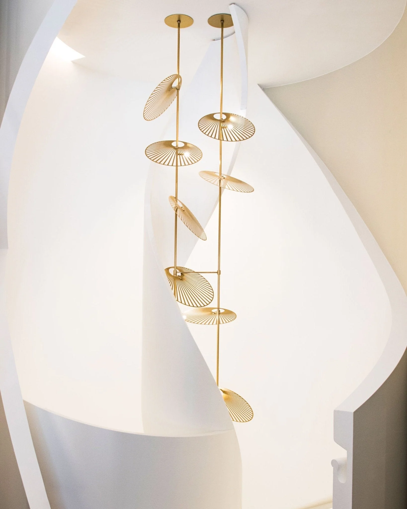 Cattail Leaf Meteor Shower Spiral Chandelier - Image 2