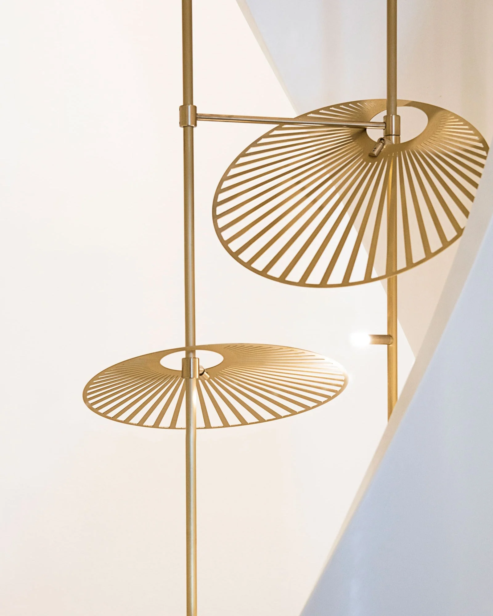 Cattail Leaf Meteor Shower Spiral Chandelier - Image 20