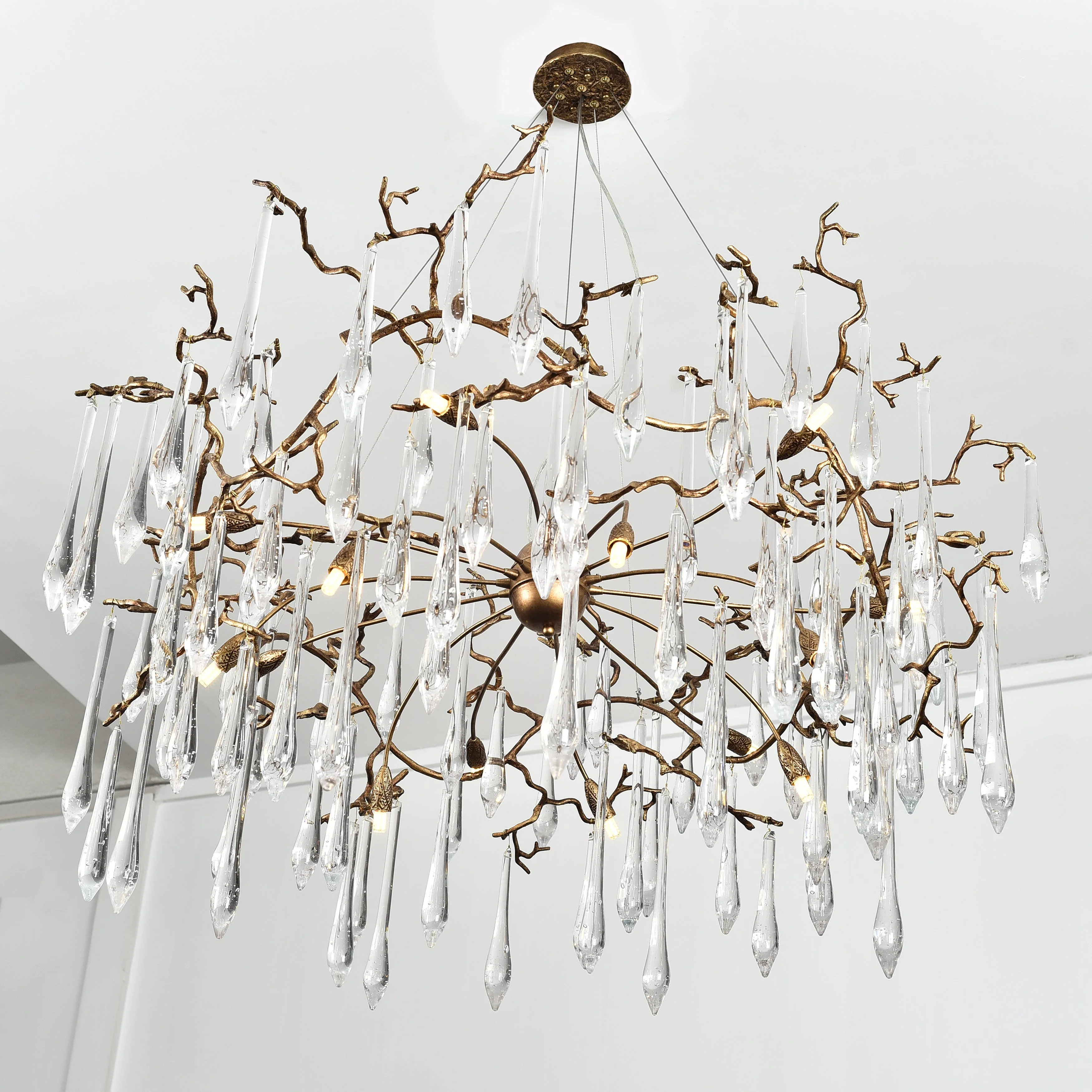 Dawn Teardrop Branch Brass Round Chandelier - Image 13