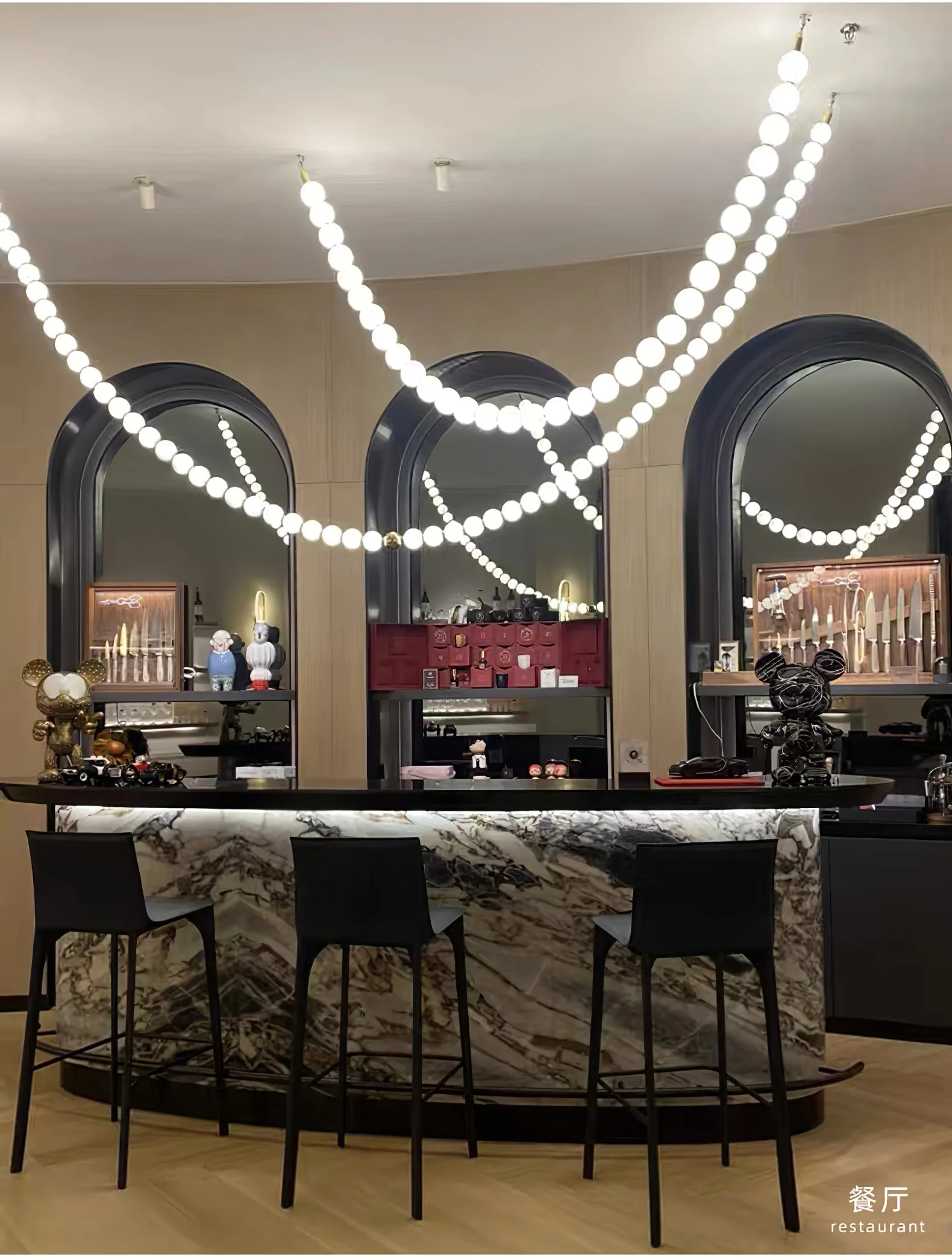 Halti Necklace Acrylic Chandelier - Image 36