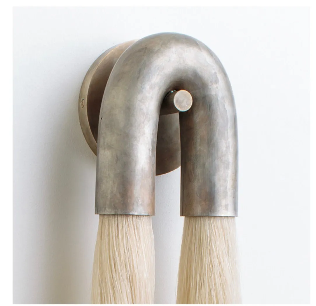 HORSEHAIR SCONCE - Image 9