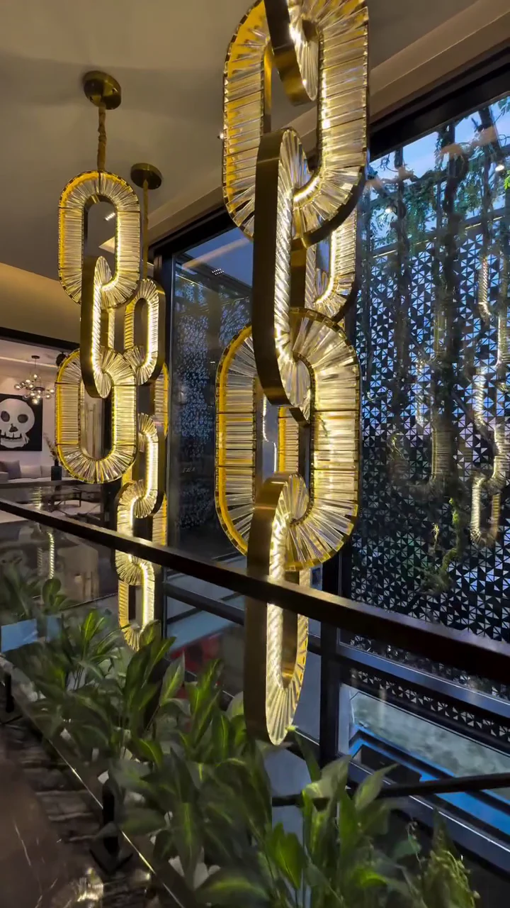 Luxury Crystal and Metal Chain Pendant Chandelier for High Ceilings with Modern Finish - Image 2