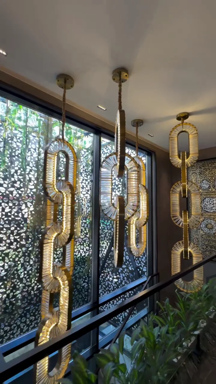 Luxury Crystal and Metal Chain Pendant Chandelier for High Ceilings with Modern Finish - Image 6