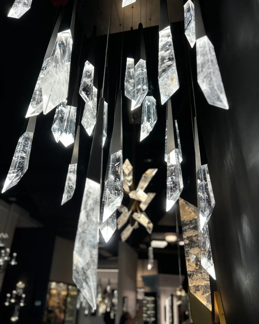 Luxury Floating Glaciers Diamond Crystal Chandelier for Staircase/Foyer/Entryway - Image 3