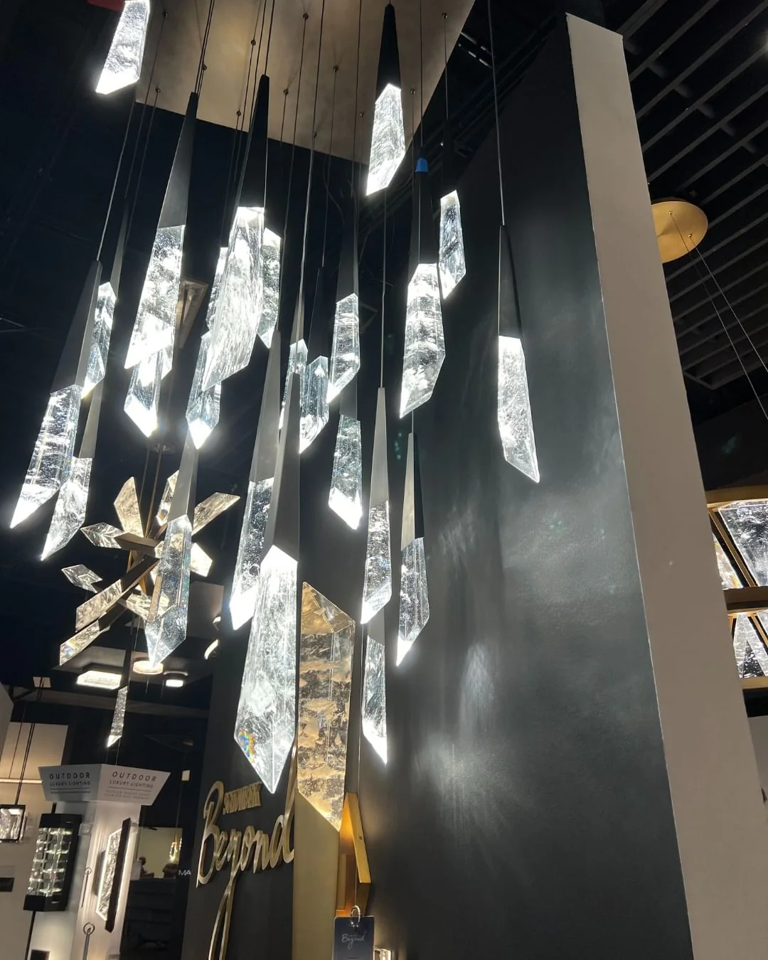 Luxury Floating Glaciers Diamond Crystal Chandelier for Staircase/Foyer/Entryway - Image 4