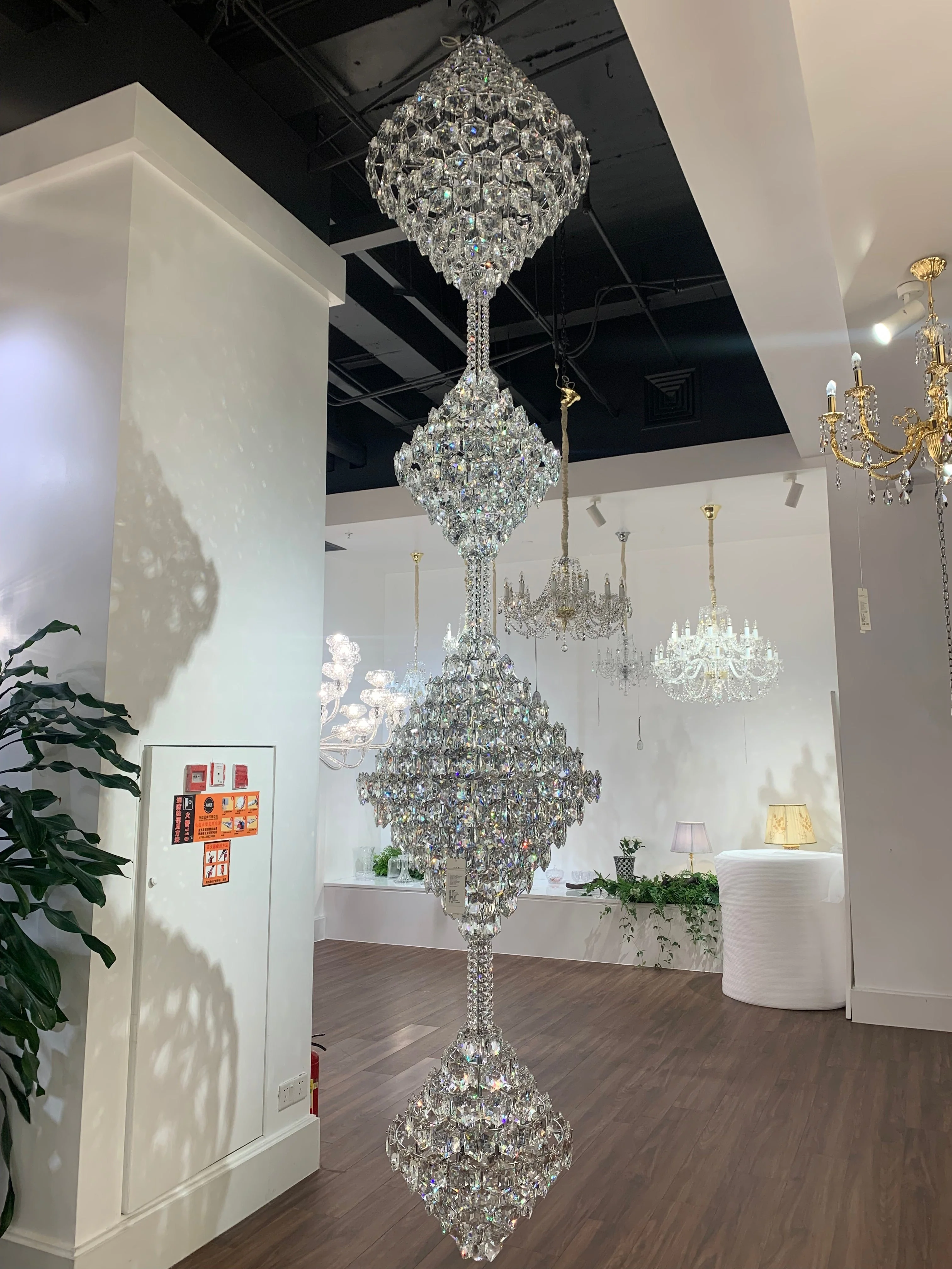 Luxury Three/Four Cone Crystal Chandelier for Staircase/Foyer/Hotel - Image 4