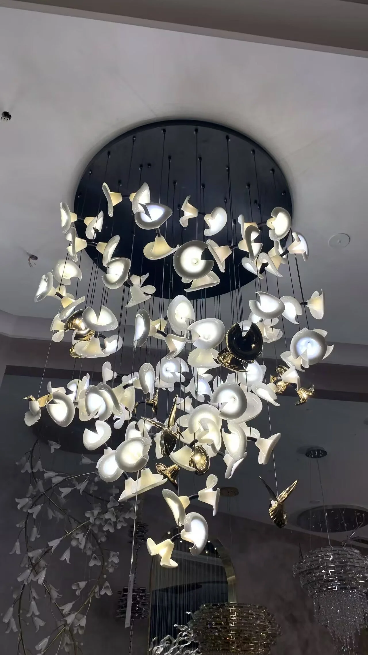Modern Art Petunia Chandelier for Staircase/Foyer/Living Room - Image 4