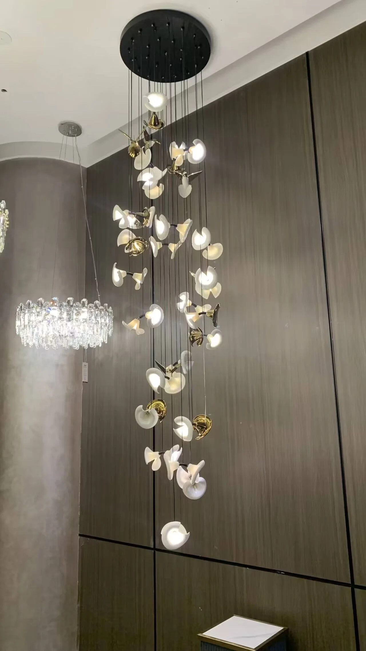 Modern Art Petunia Chandelier for Staircase/Foyer/Living Room - Image 5