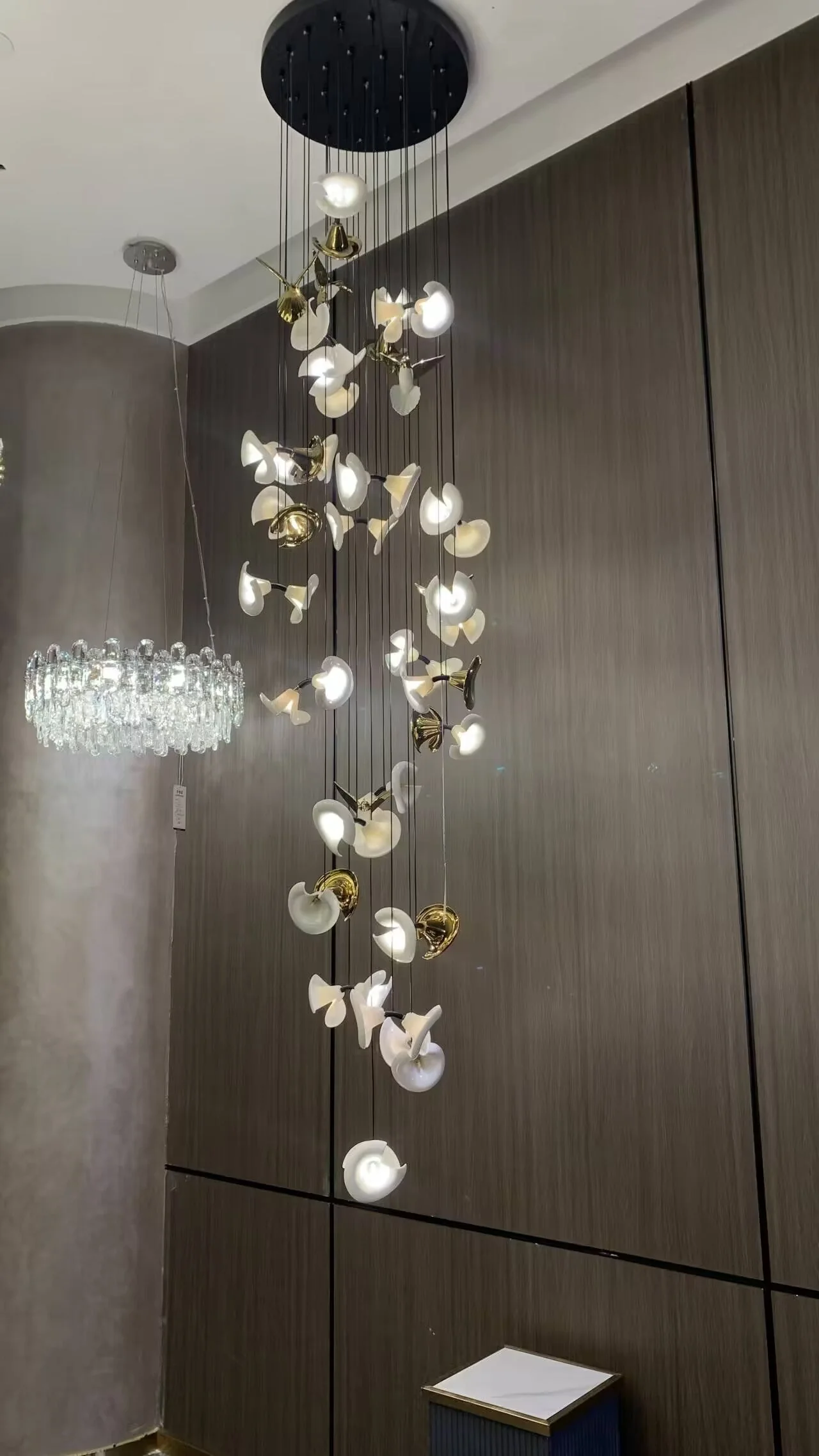 Modern Art Petunia Chandelier for Staircase/Foyer/Living Room - Image 7