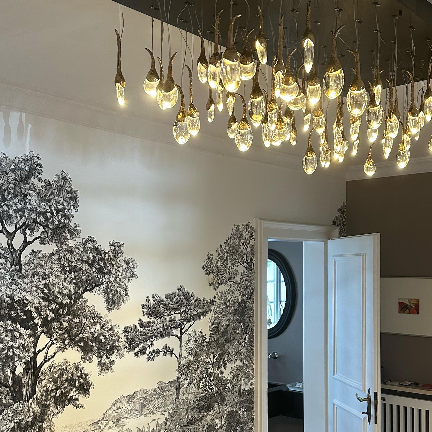 Modern Creative Seed Crystal Chandelier for Dining Room - Image 9