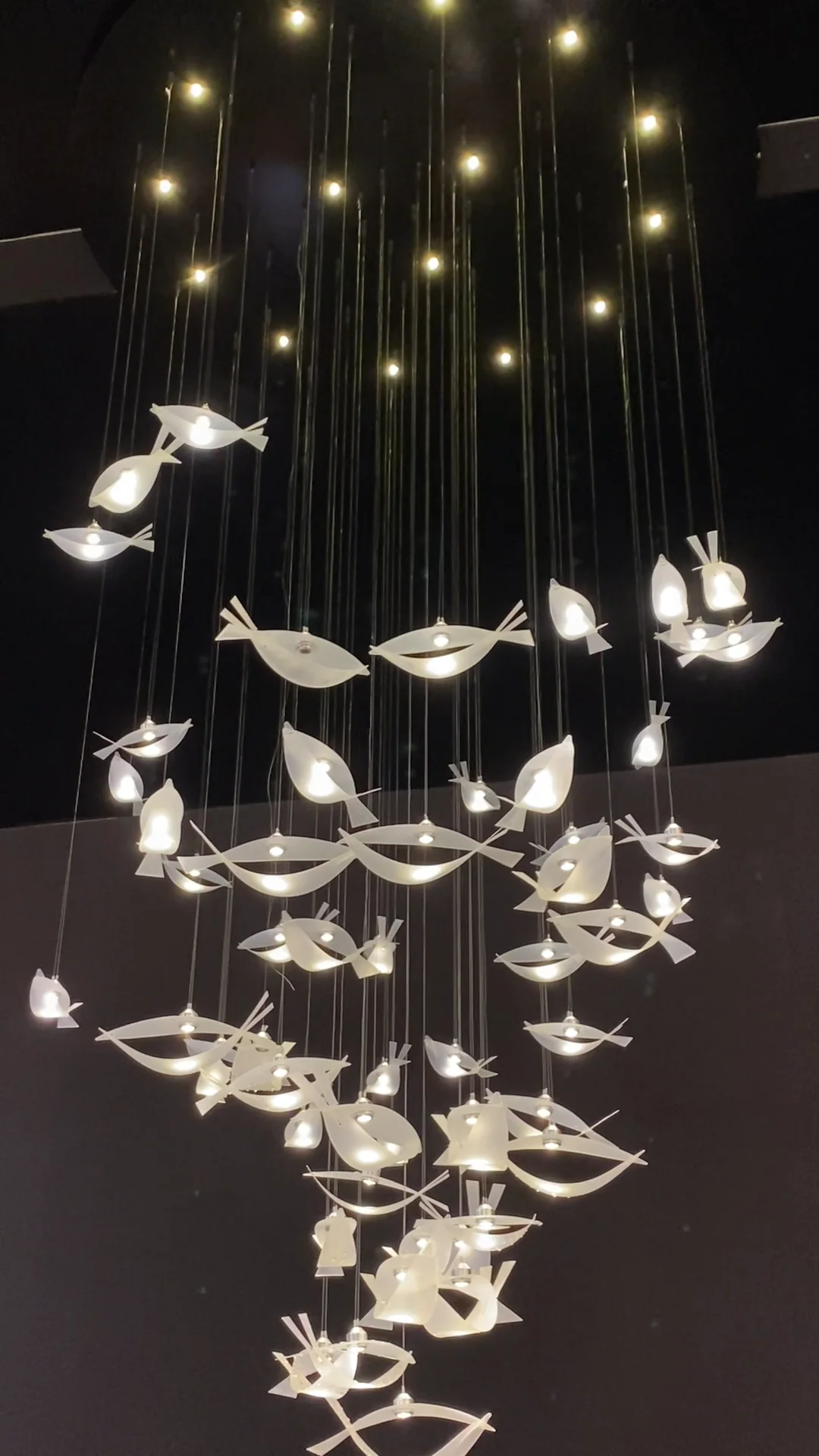 Modern Floating Acrylic Fish Chandelier for Staircase/Foyer/Living Room - Image 3