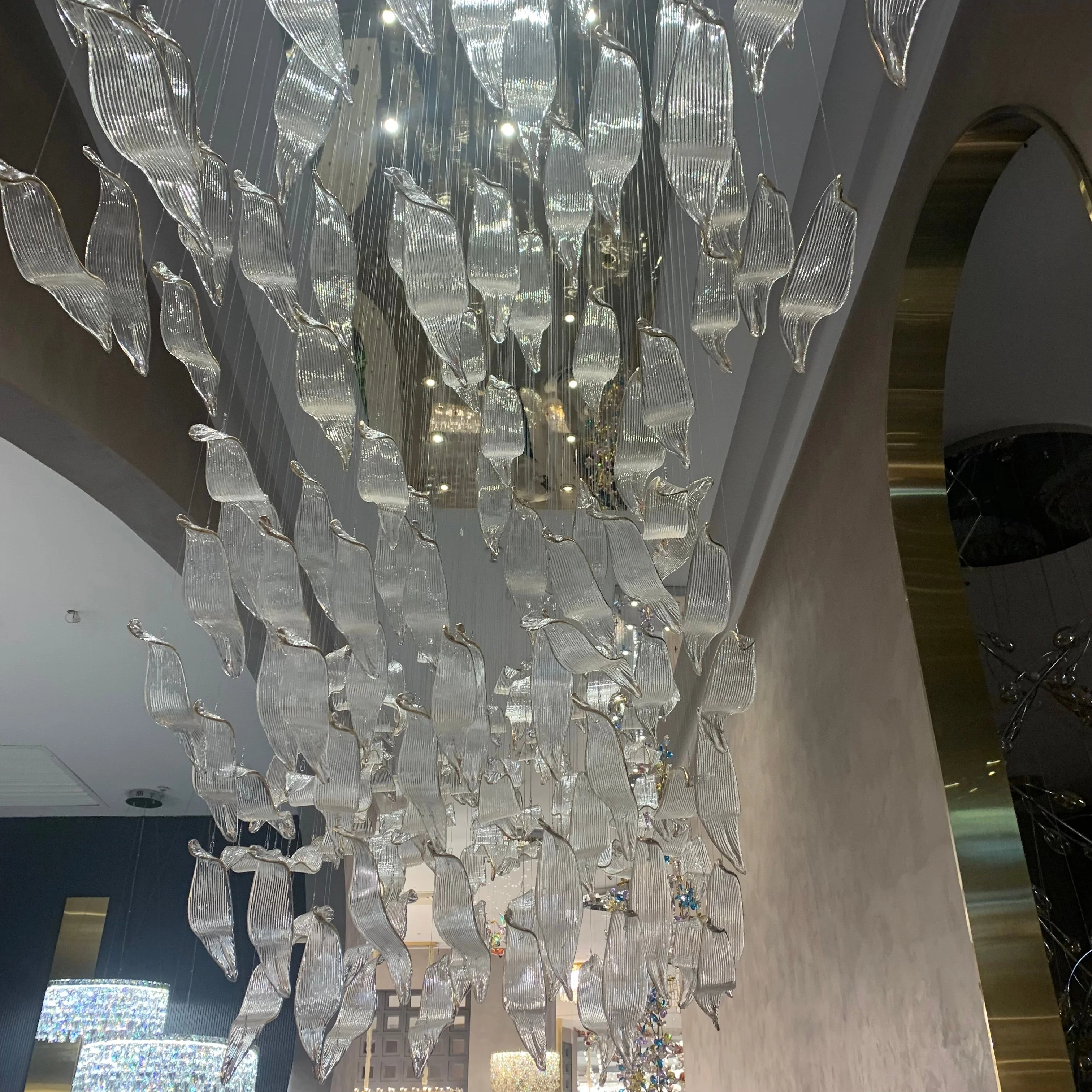 Modern Creative Luxury Seagull Shape Floating Leaves Chandelier for Kitchen Island/Dining Room - Image 12