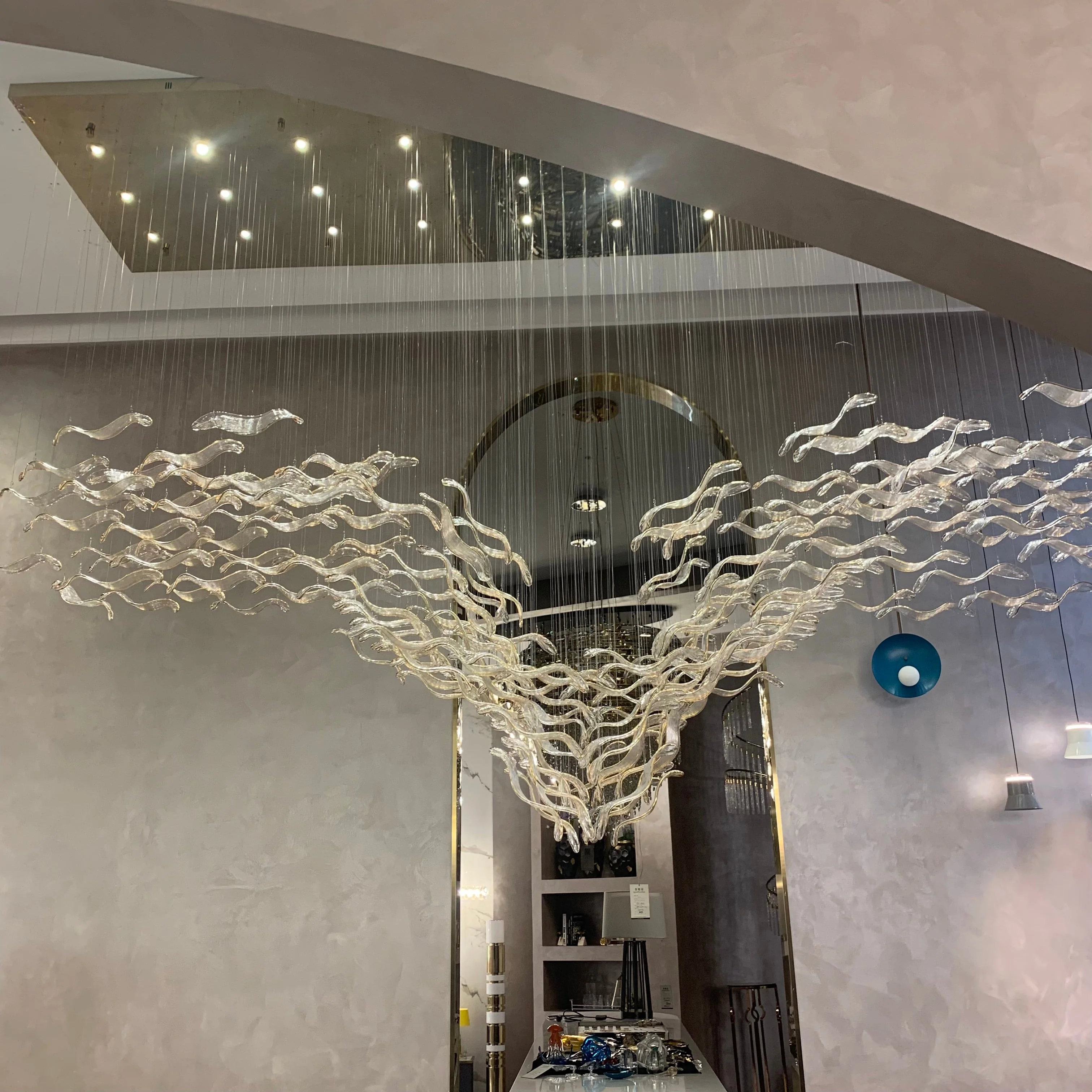 Modern Creative Luxury Seagull Shape Floating Leaves Chandelier for Kitchen Island/Dining Room - Image 2