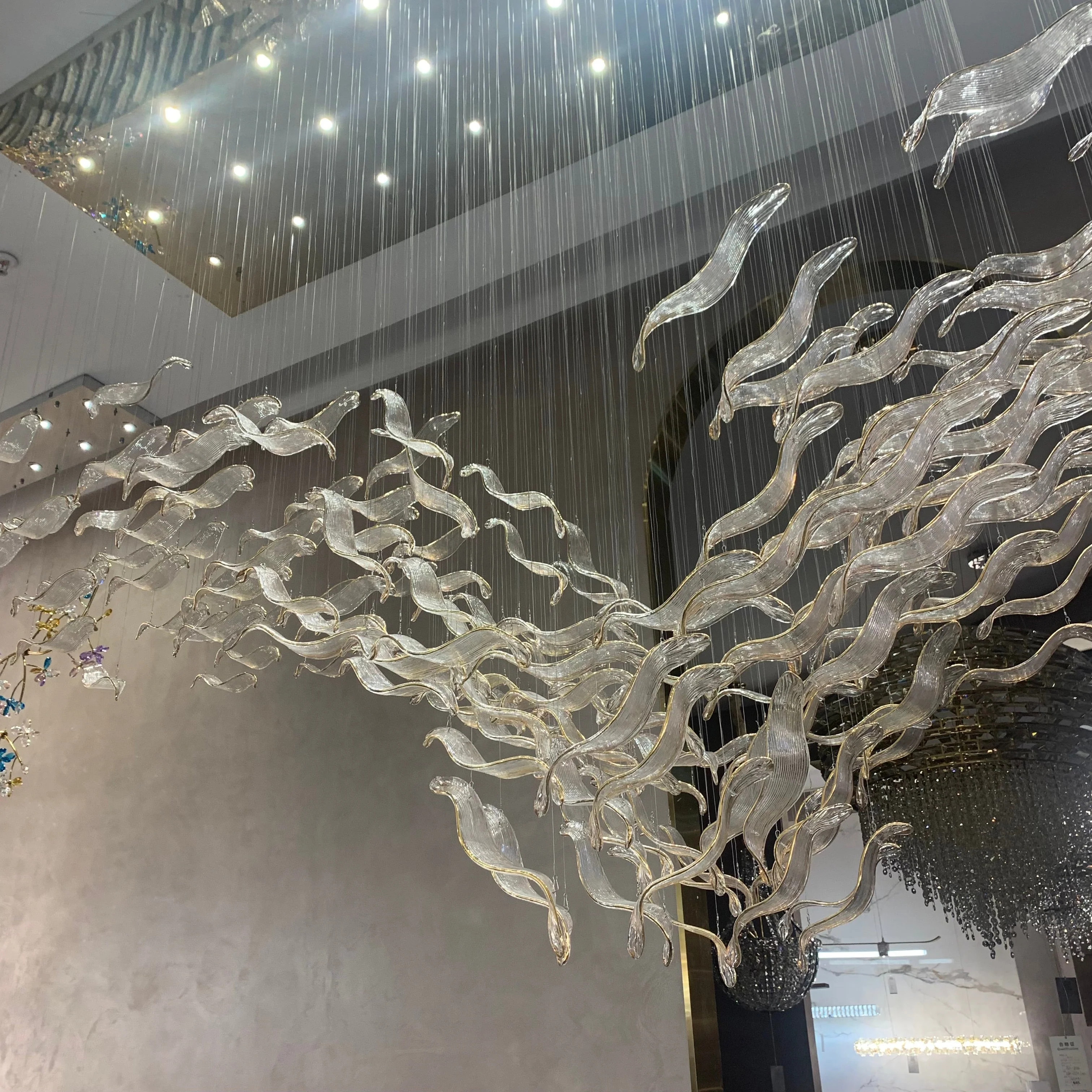 Modern Creative Luxury Seagull Shape Floating Leaves Chandelier for Kitchen Island/Dining Room - Image 3