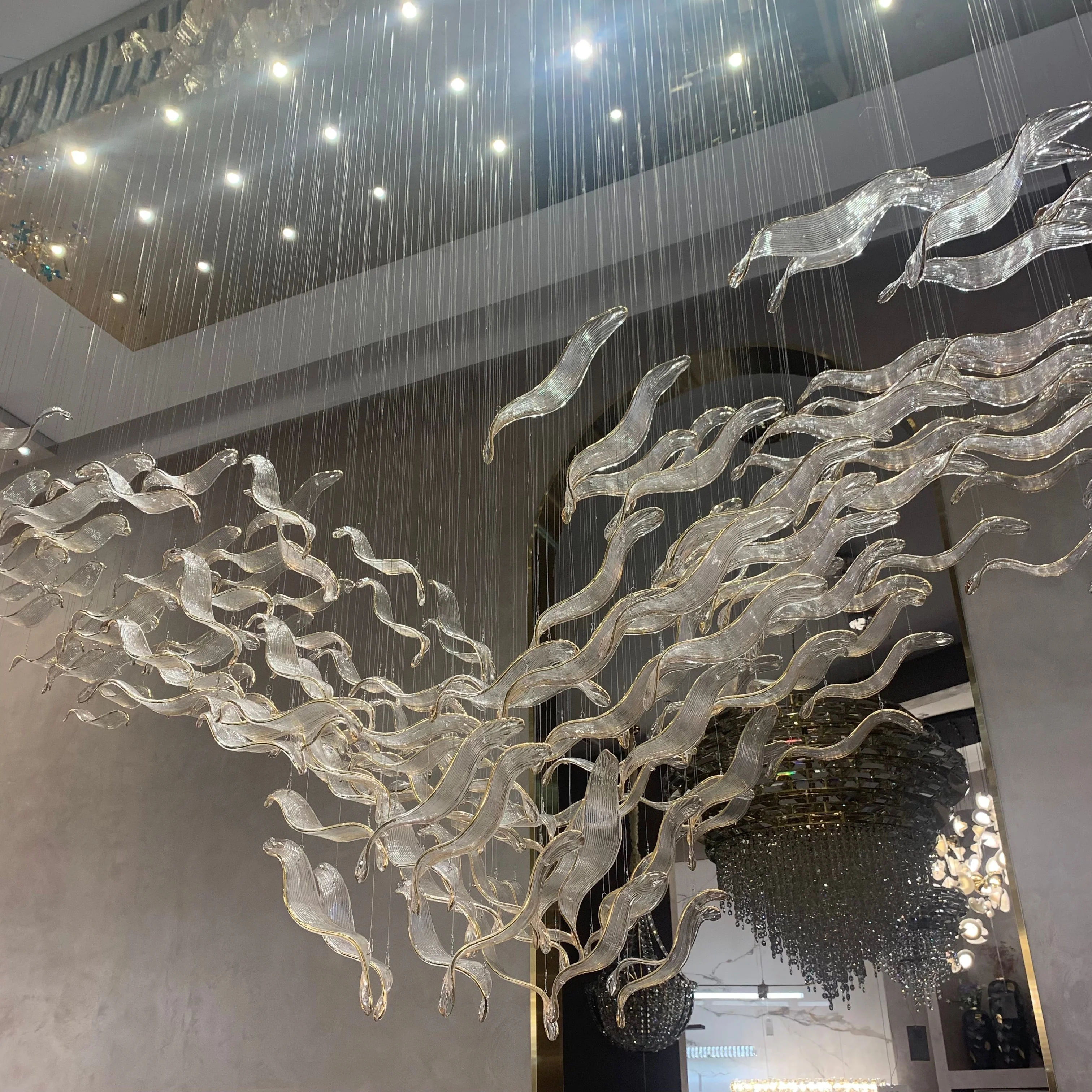 Modern Creative Luxury Seagull Shape Floating Leaves Chandelier for Kitchen Island/Dining Room - Image 4