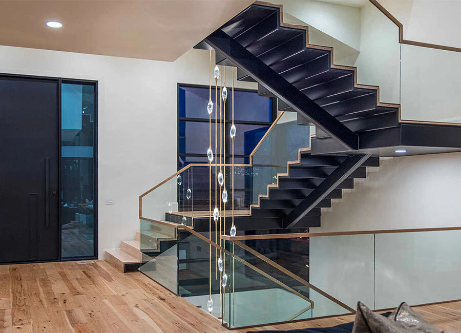 PEZEO CRYSTAL CHANDELIER - Image 8