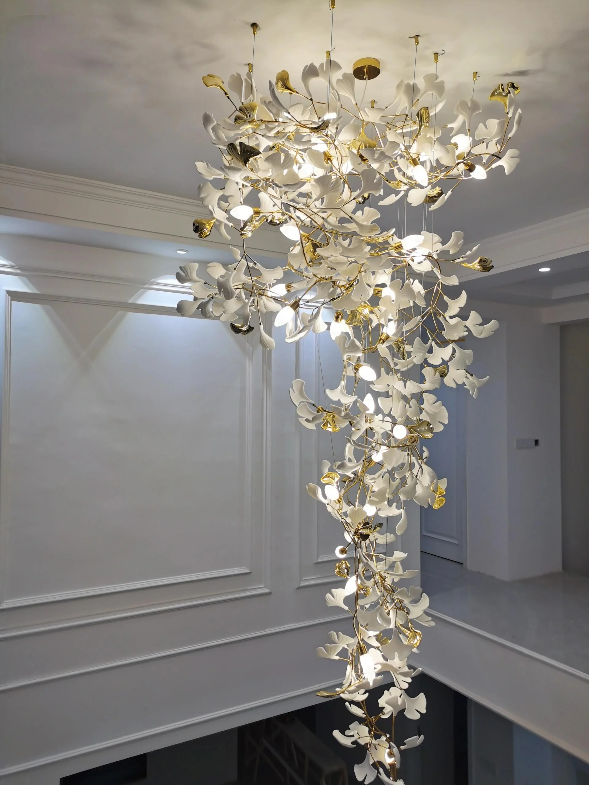 Ceramics Ginkgo Leaves Twig Chandelier Tree Branch Shaped Pendant Light For High Ceiling Living Room Hotel Hall - Image 12