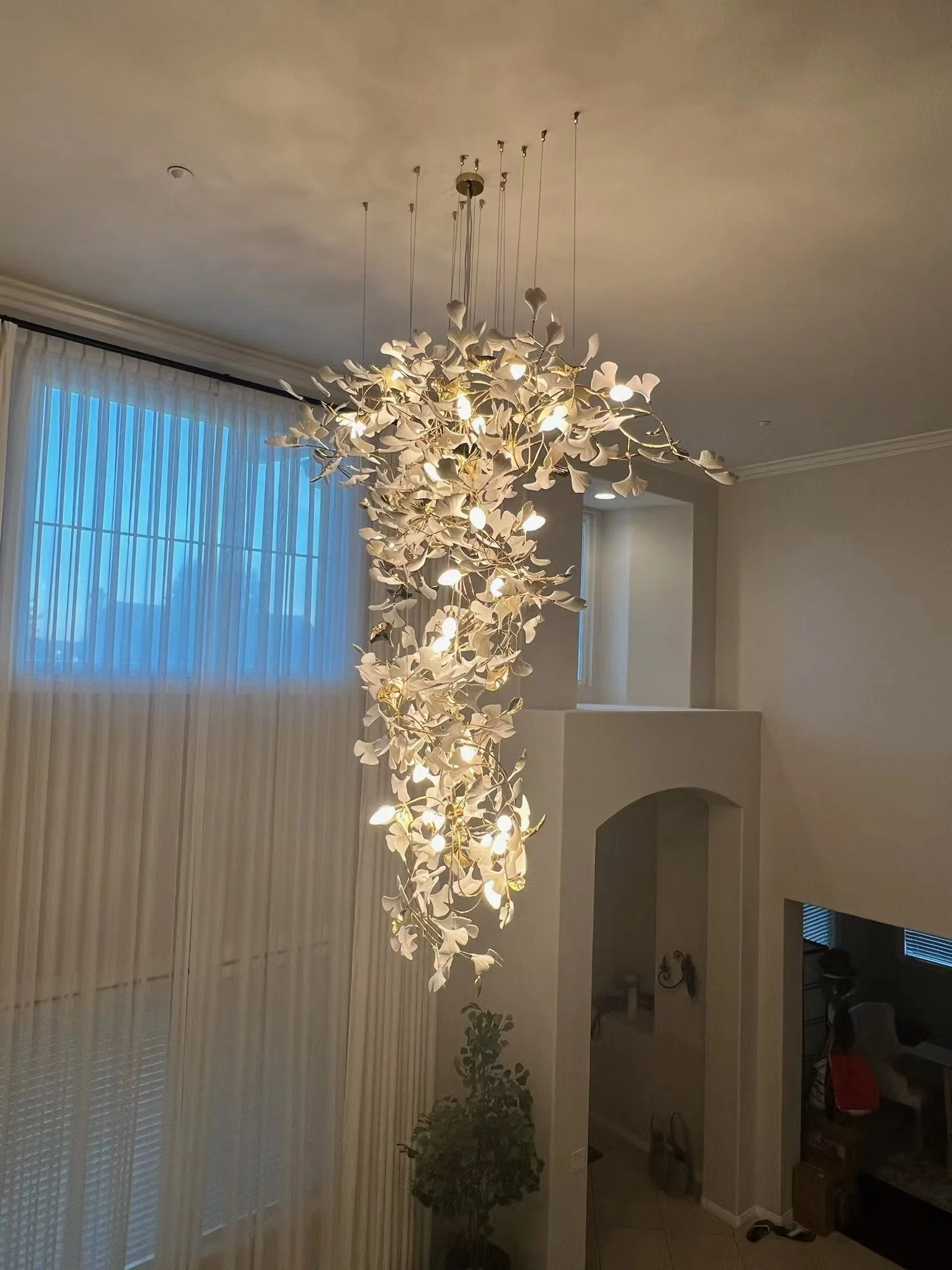 Ceramics Ginkgo Leaves Twig Chandelier Tree Branch Shaped Pendant Light For High Ceiling Living Room Hotel Hall - Image 22