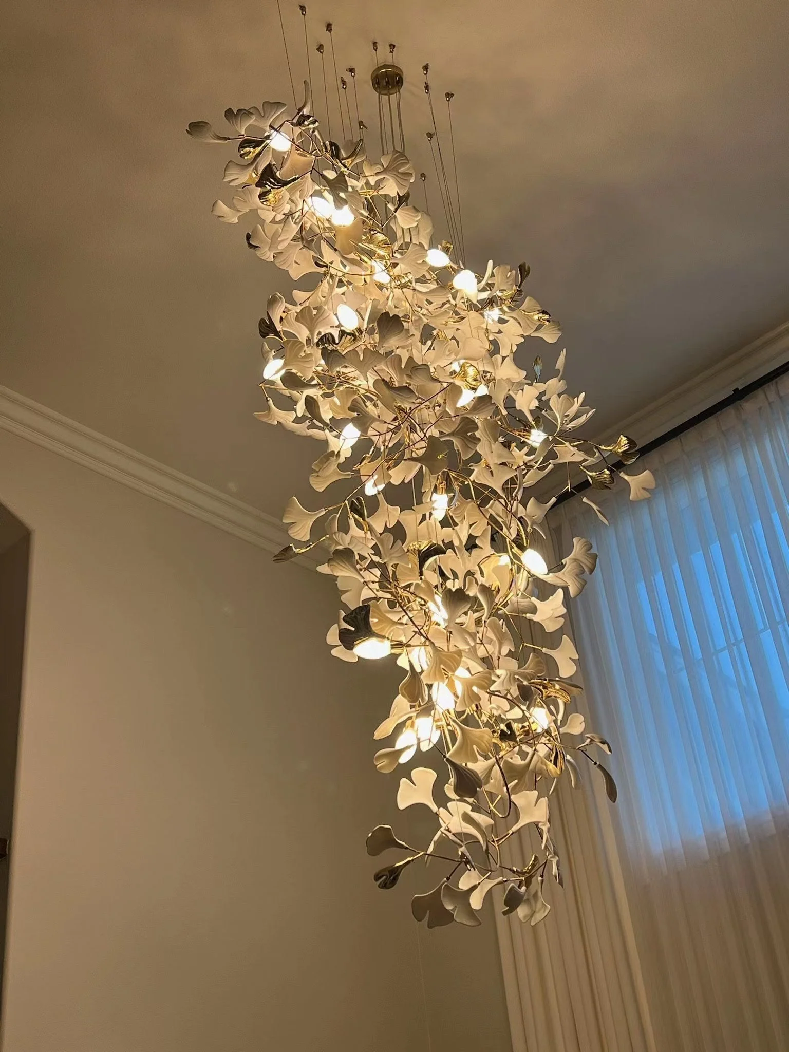 Ceramics Ginkgo Leaves Twig Chandelier Tree Branch Shaped Pendant Light For High Ceiling Living Room Hotel Hall - Image 23