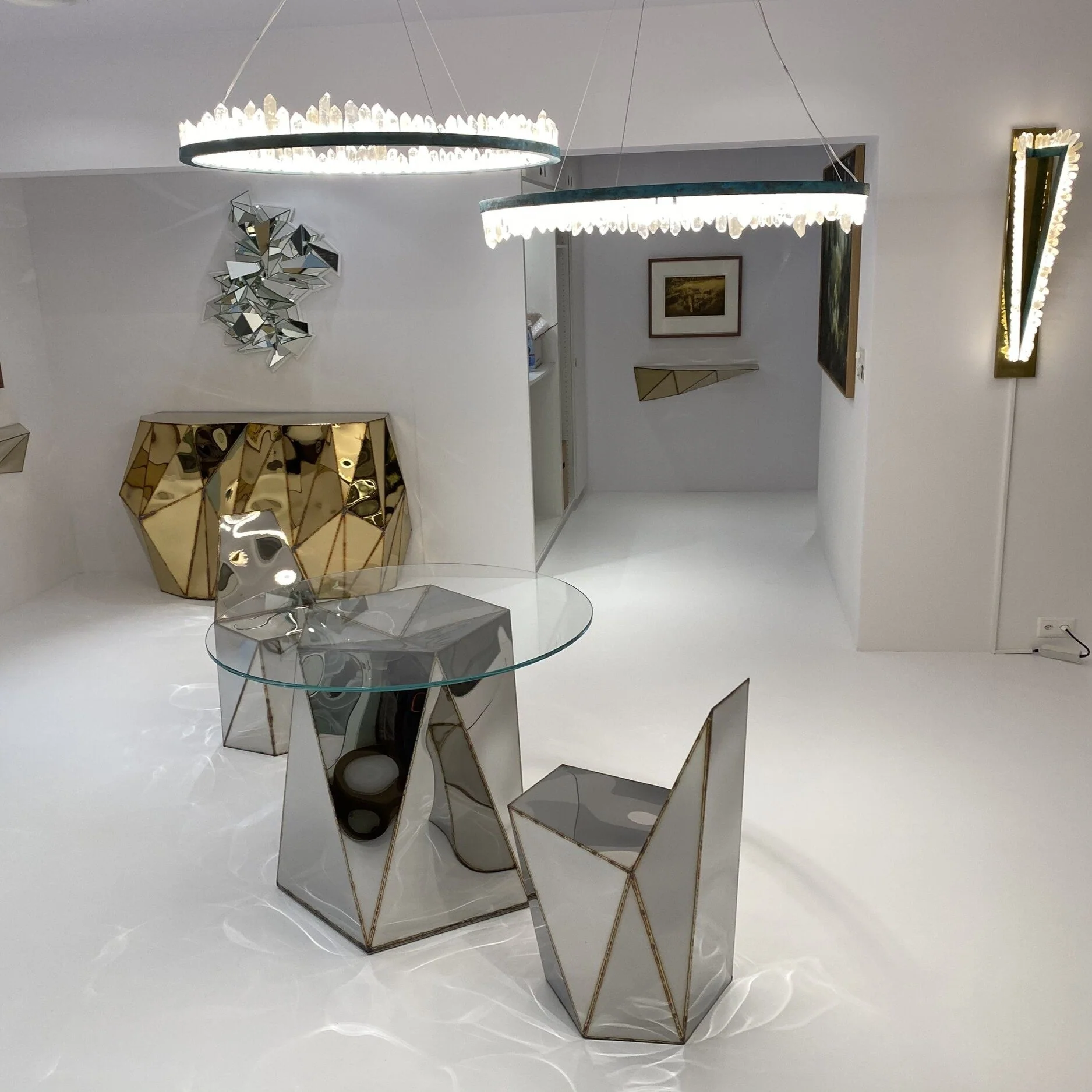 Modern Style Rings Brass & Natural Quartz Crystal Chandelier in Brass/Black Finish - Image 12