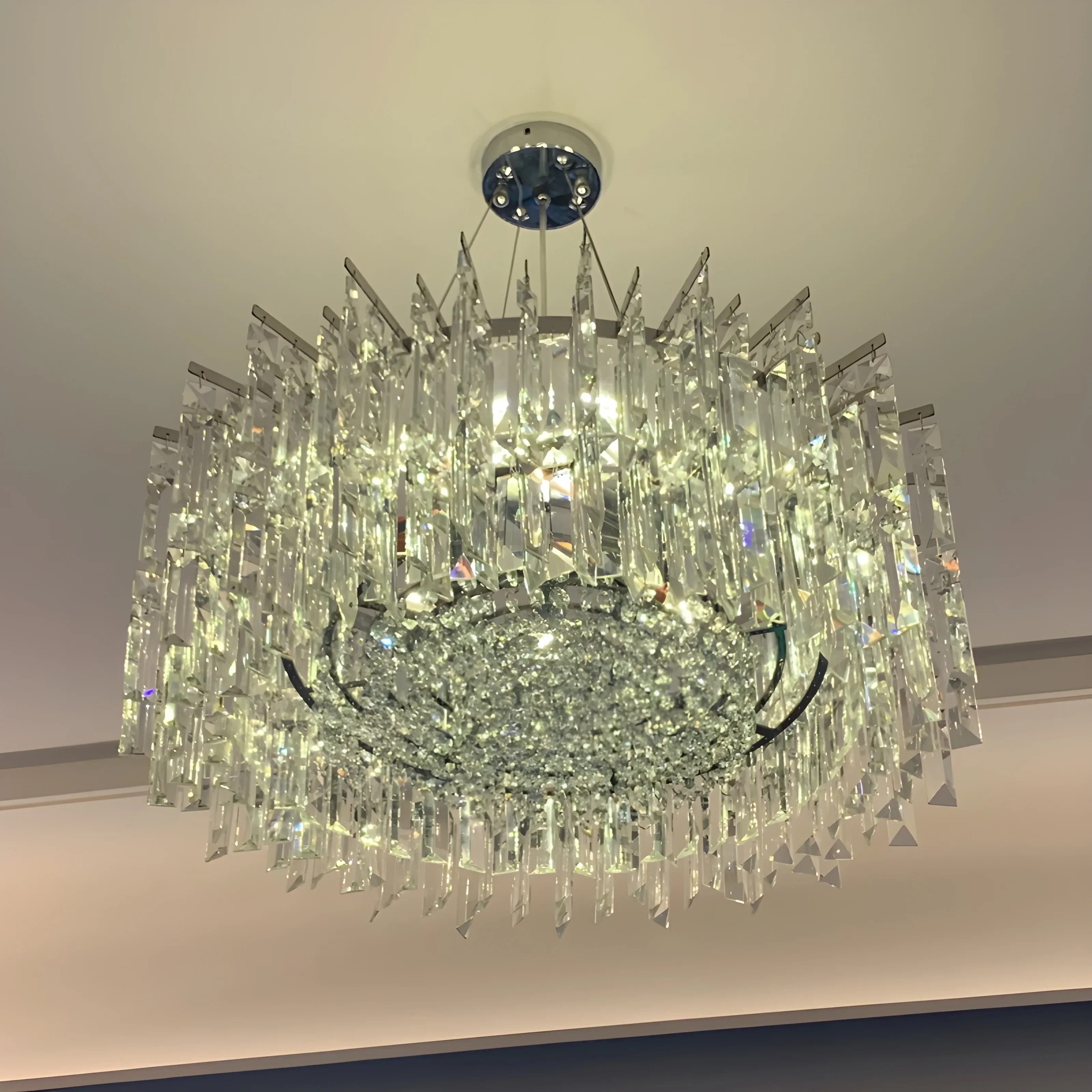 Chrome Silver Stylish Round Crystal Chandelier Modern Ceiling Pendant Light For Living Room/ Bedroom - Image 3