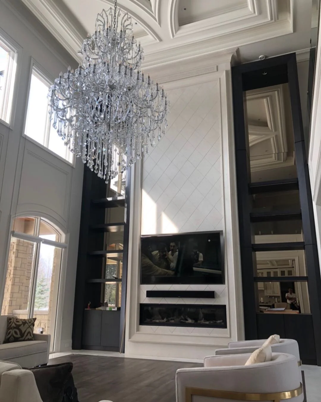 Traditional Candle Crystal Chandelier for Staircase/Foyer/Living Room/Villa - Image 9