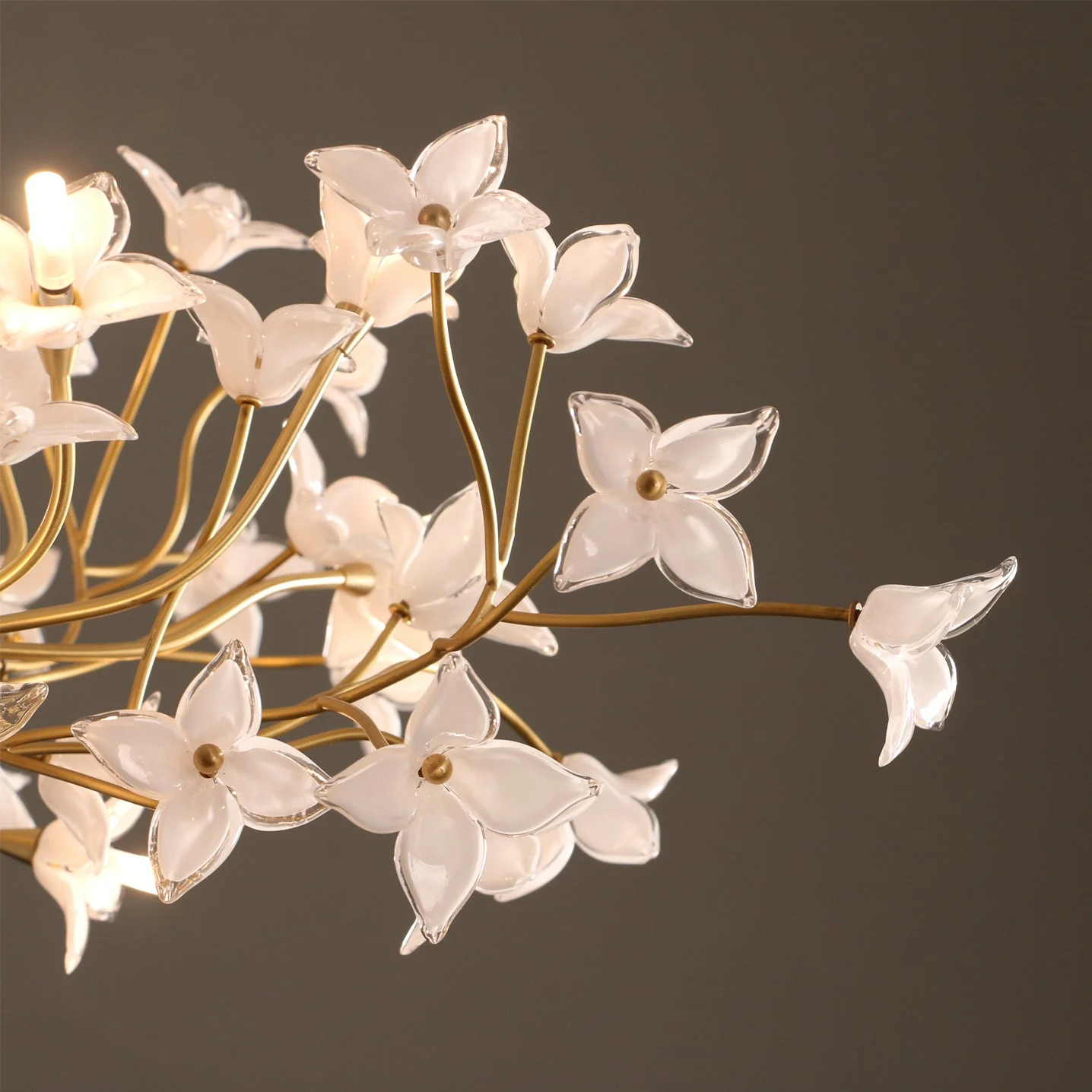 Veitchii Flower Branch Chandelier - Image 11